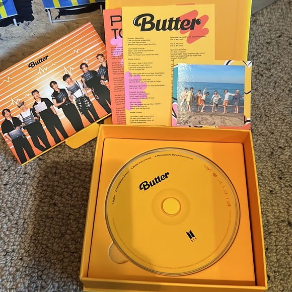 BTS Butter cds, both peach and yellow boxes included. - Picture 3 of 7